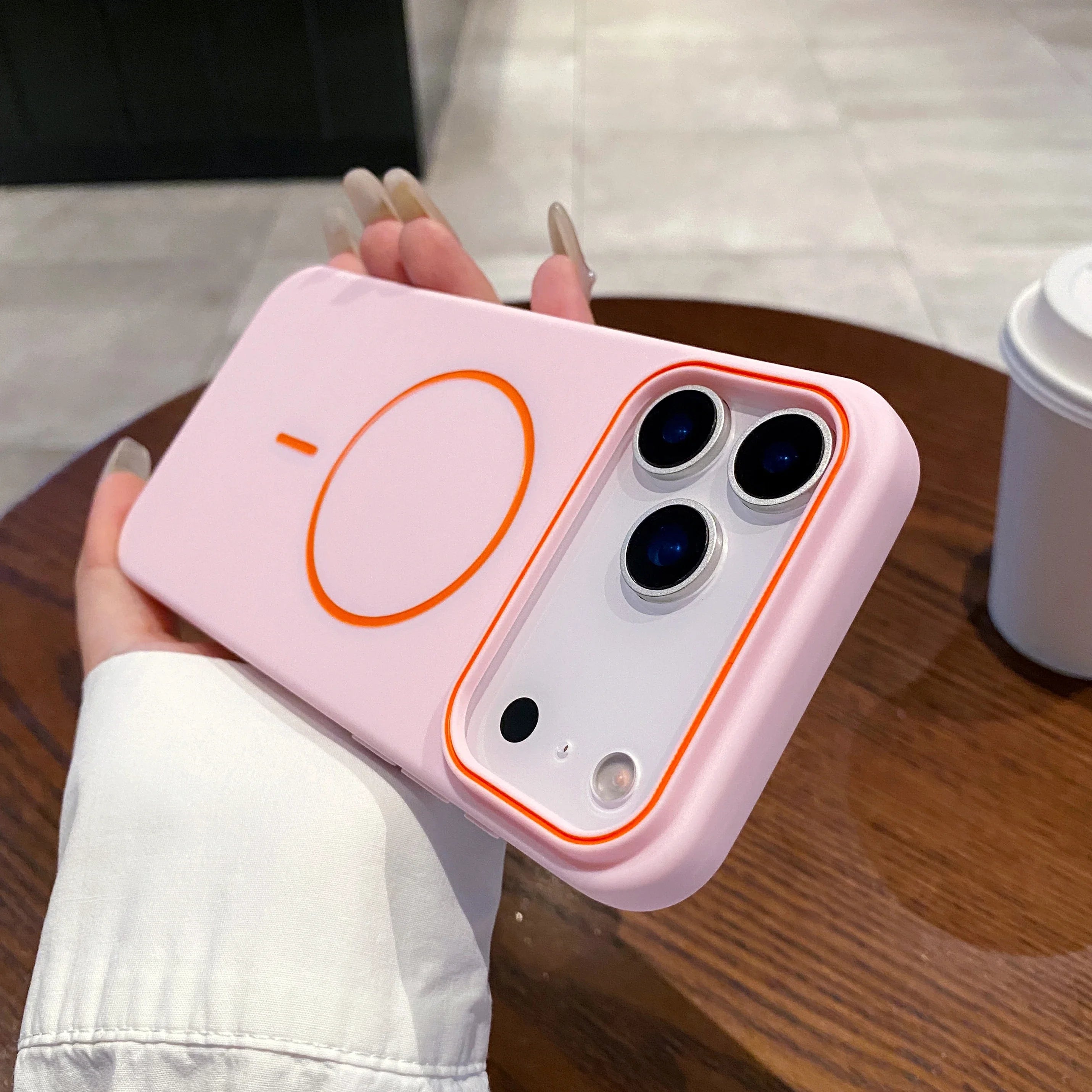 Etui Magnetyczne na iPhone 🧲✨ MagSafe | Matowe