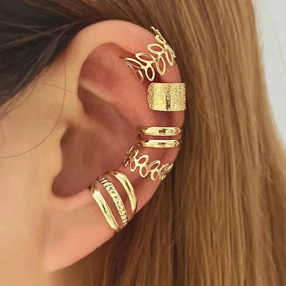 Chic Gold Color Leaves Ear Cuff Black Non-Piercing Ear Clips Fake Cartilage Earrings Clip Earrings For Women Daily Jewelry