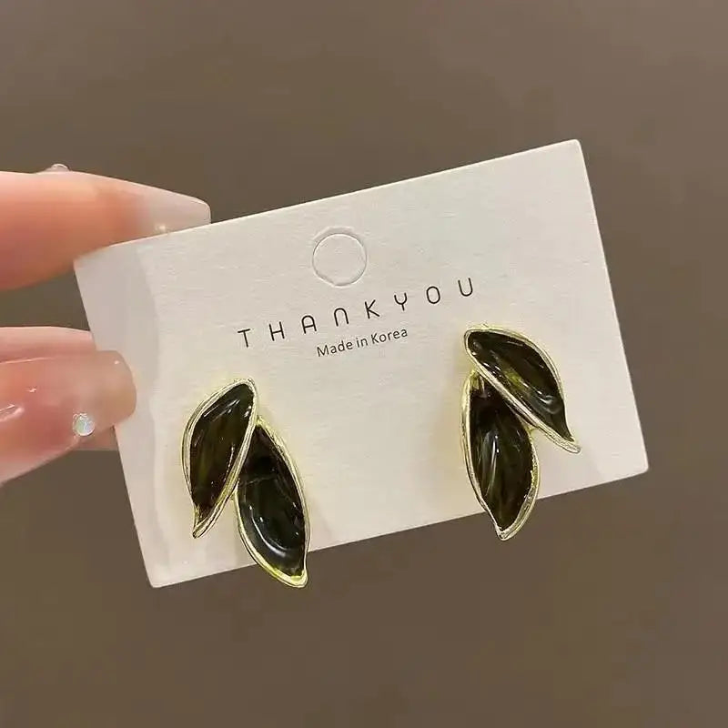 925 Silver Needle Korean Fashion Full Crystal Earrings For Women Jewelry 2026 Trending New Geometric Flower Stud Earrings Brinco