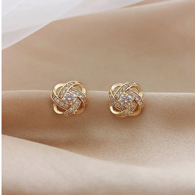 925 Silver Needle Korean Fashion Full Crystal Earrings For Women Jewelry 2026 Trending New Geometric Flower Stud Earrings Brinco